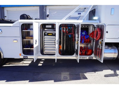 2024 Peterbilt 579 w/ Century 5130 Wrecker