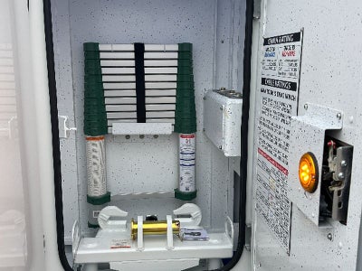 2026 Peterbilt 567 WITH A CENTURY 1135 ROTATOR