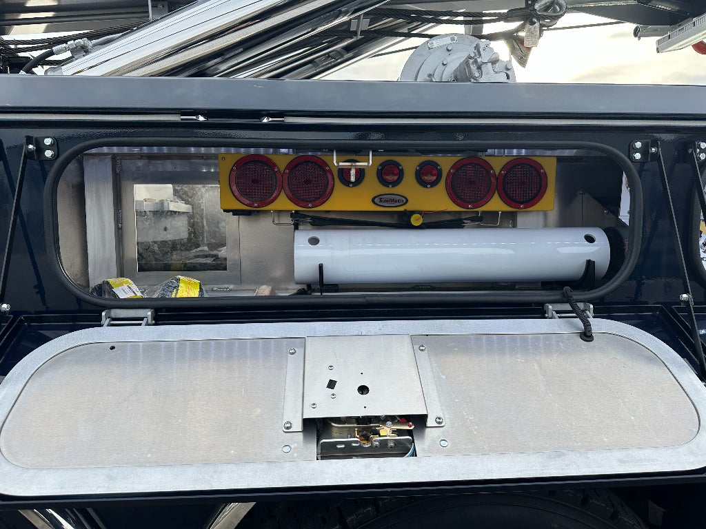 2026 Peterbilt 567 WITH A CENTURY 1150 ROTATOR