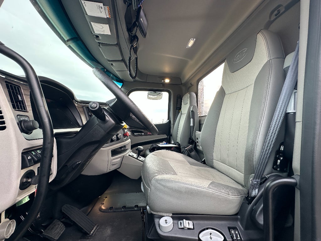 2026 Peterbilt 567 WITH A CENTURY 1150 ROTATOR