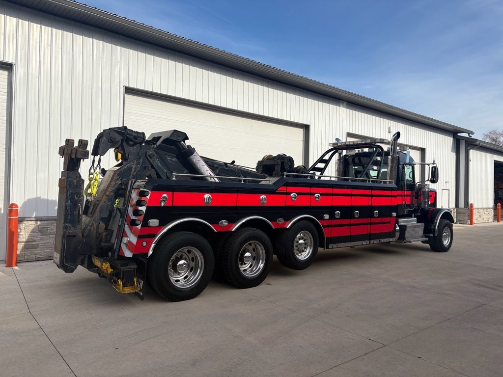 2013 Peterbilt CONVENTIONAL 388