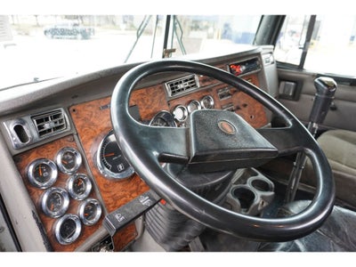 2002 Kenworth W900 W900