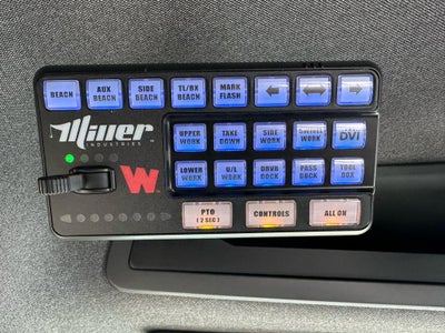 2024 Kenworth T380 w/ Century 4024 Wrecker