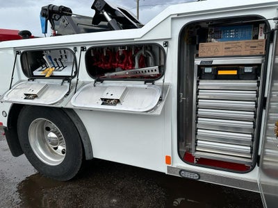 2024 Kenworth T380 w/ Century 4024 Wrecker