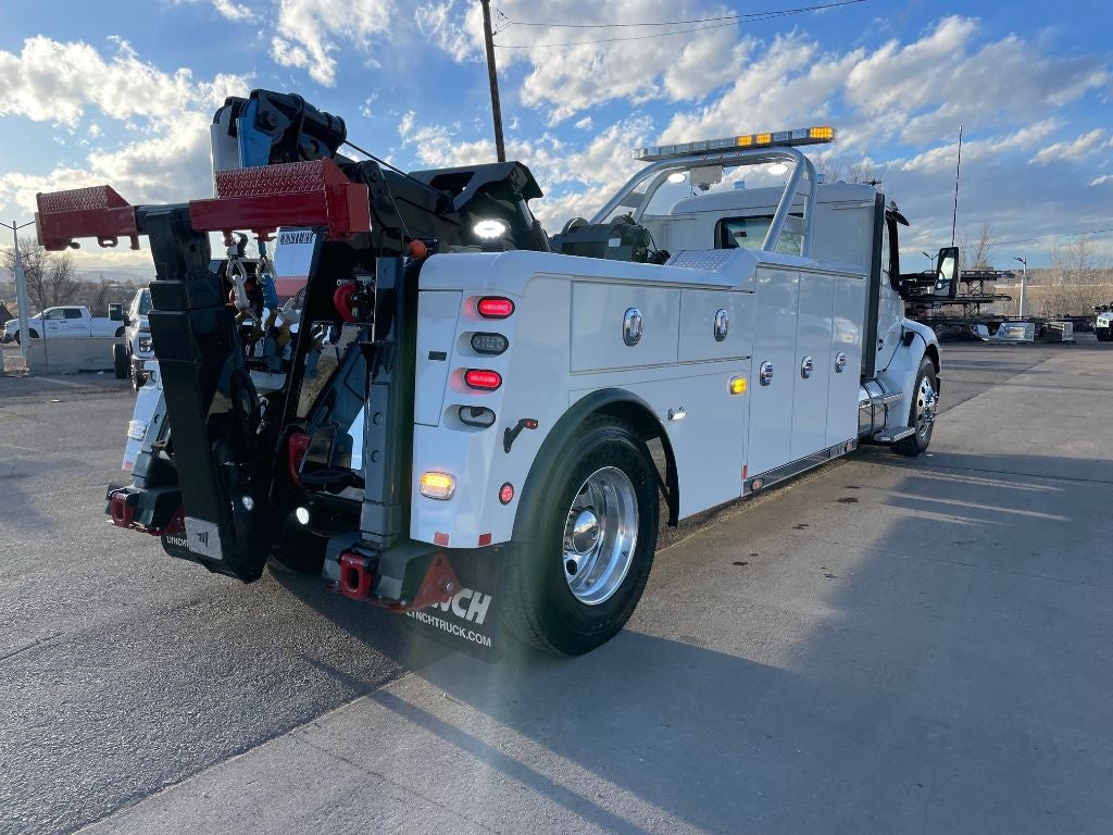 2024 Kenworth T380 w/ Century 4024 Wrecker