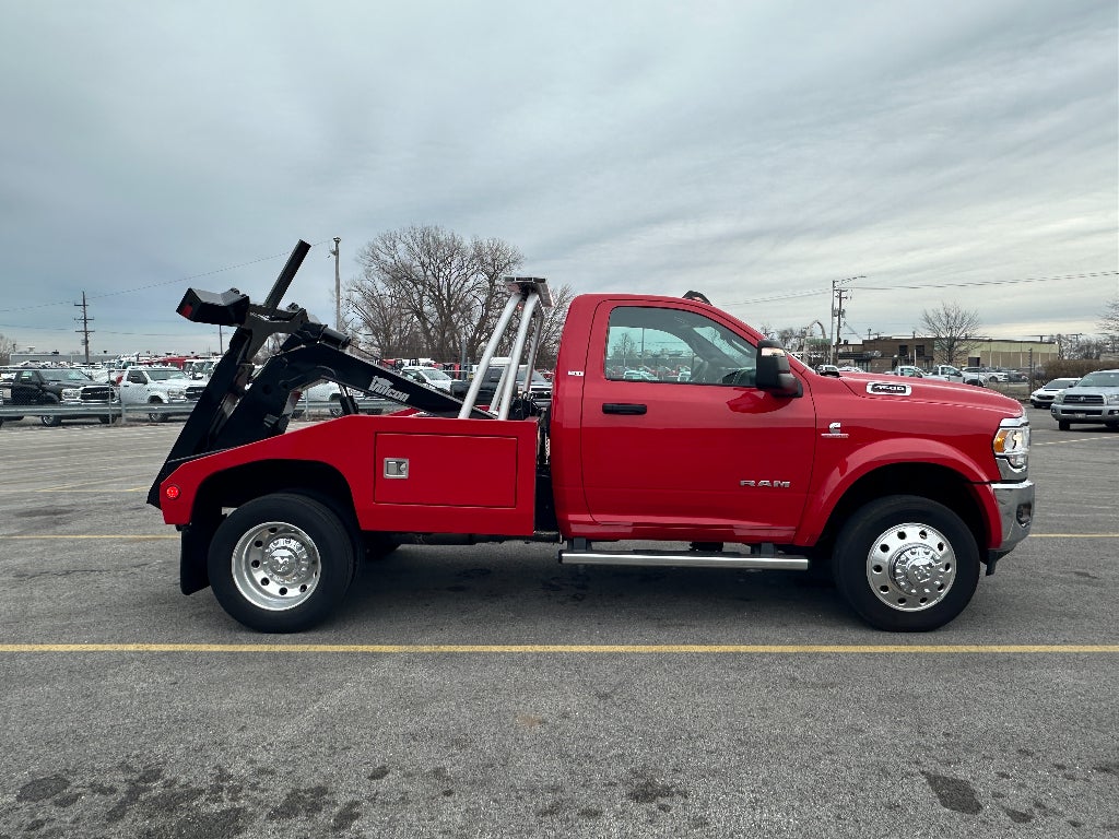 2024 RAM 4500 Chassis SLT *CALIFORNIA COMPLIANT* VULCAN 812*