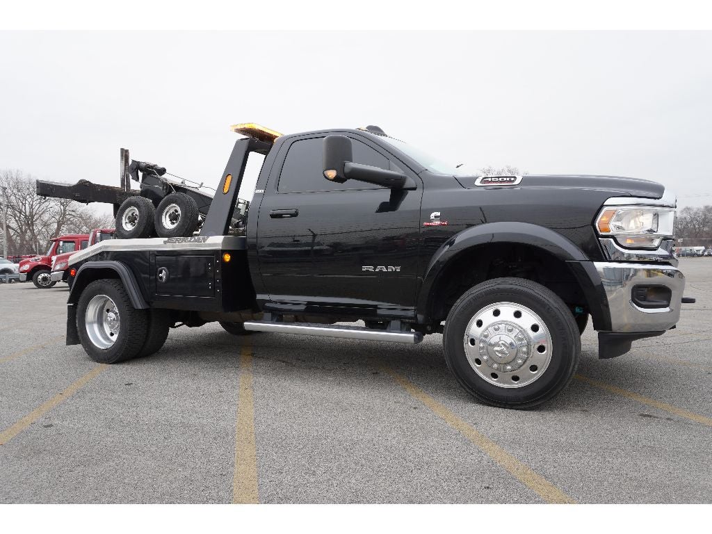 2022 RAM 4500 Chassis SLT WITH A JERRDAN MPL-40