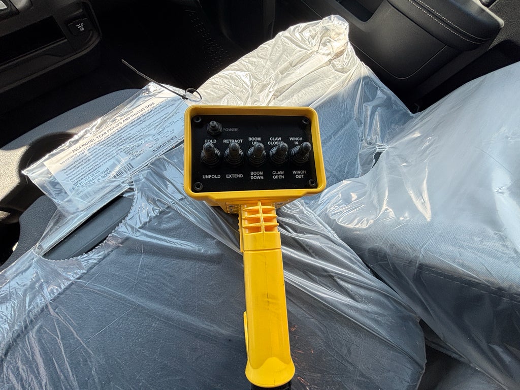 2024 RAM 4500 Chassis w/ Vulcan 812 Wrecker