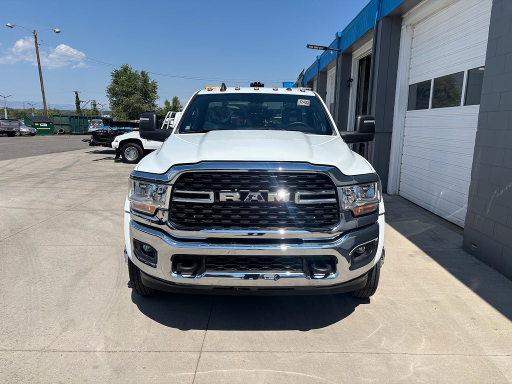 2024 RAM 4500 Chassis w/ Vulcan 812 Wrecker