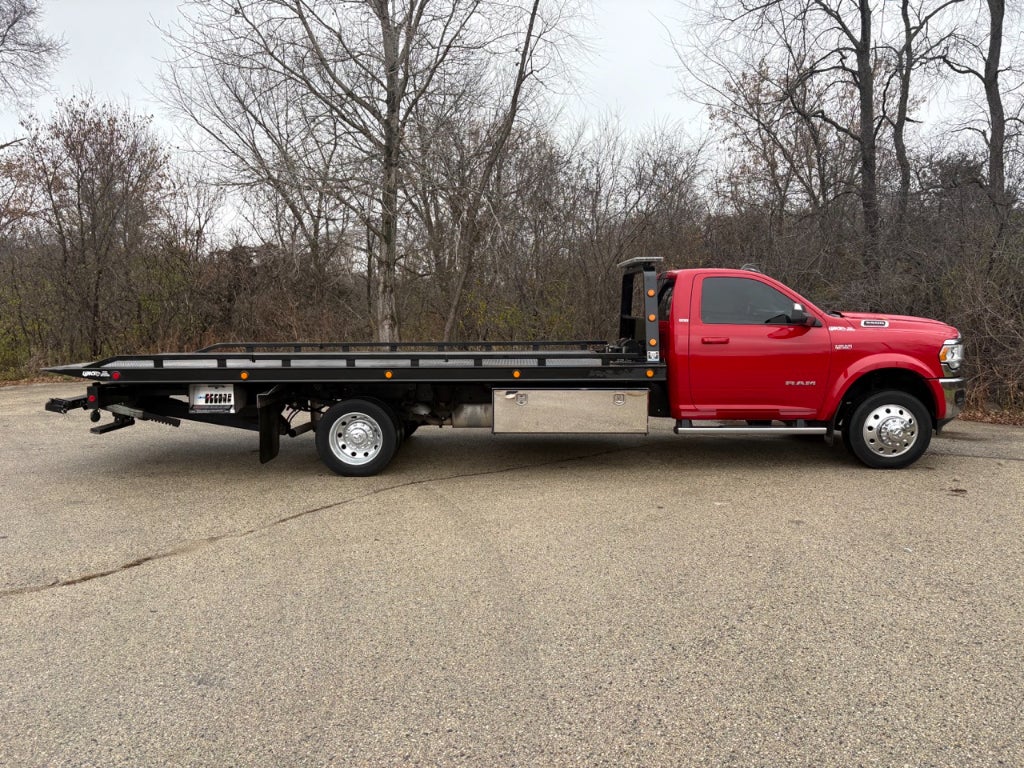 2022 RAM 5500 Chassis w/ Century 10S Carrier