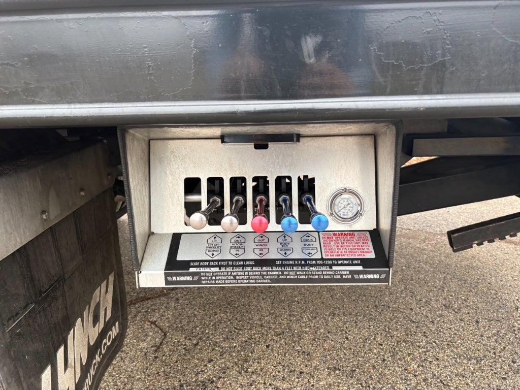 2022 RAM 5500 Chassis w/ Century 10S Carrier