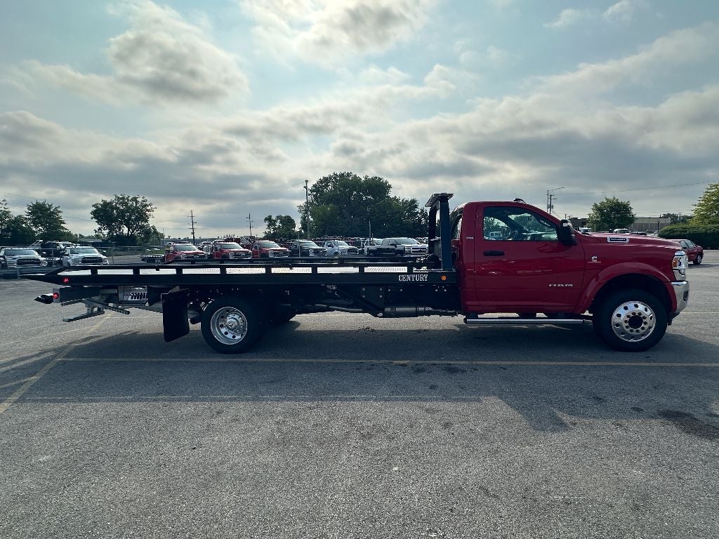 2024 RAM 5500 Chassis WITH A CENTURY 19.5' STEEL CARRIER