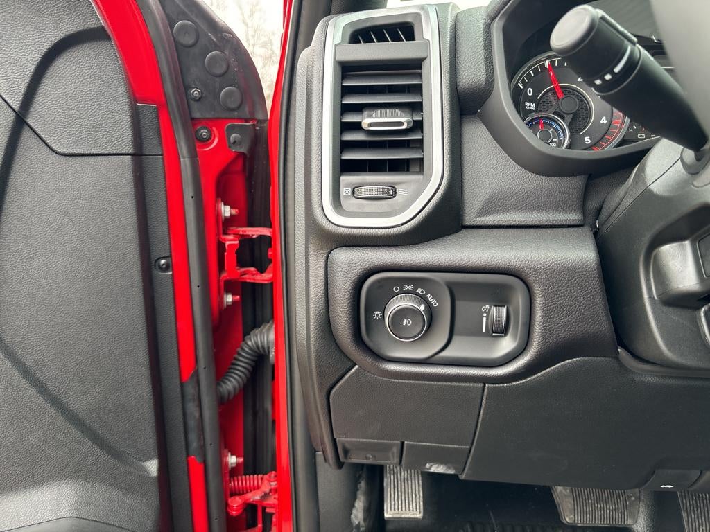 2024 RAM 5500 Chassis w/ Century 10S Carrier