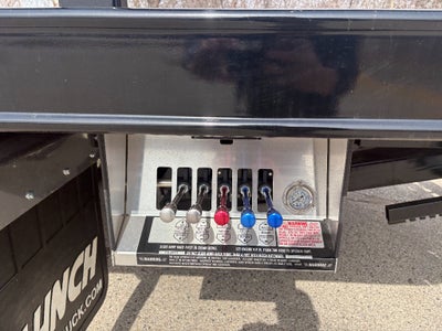 2023 RAM 5500 Chassis w/ Century 10S Carrier