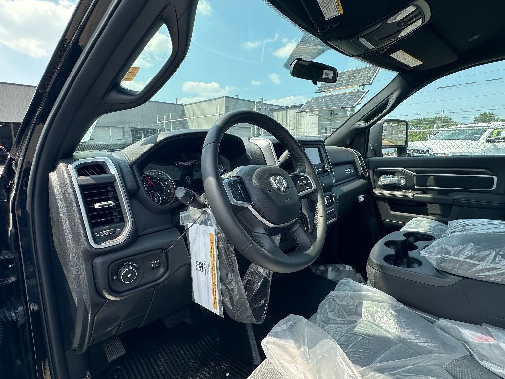 2024 RAM 5500 Chassis WITH A CENTURY 19.5' STEEL CARRIER