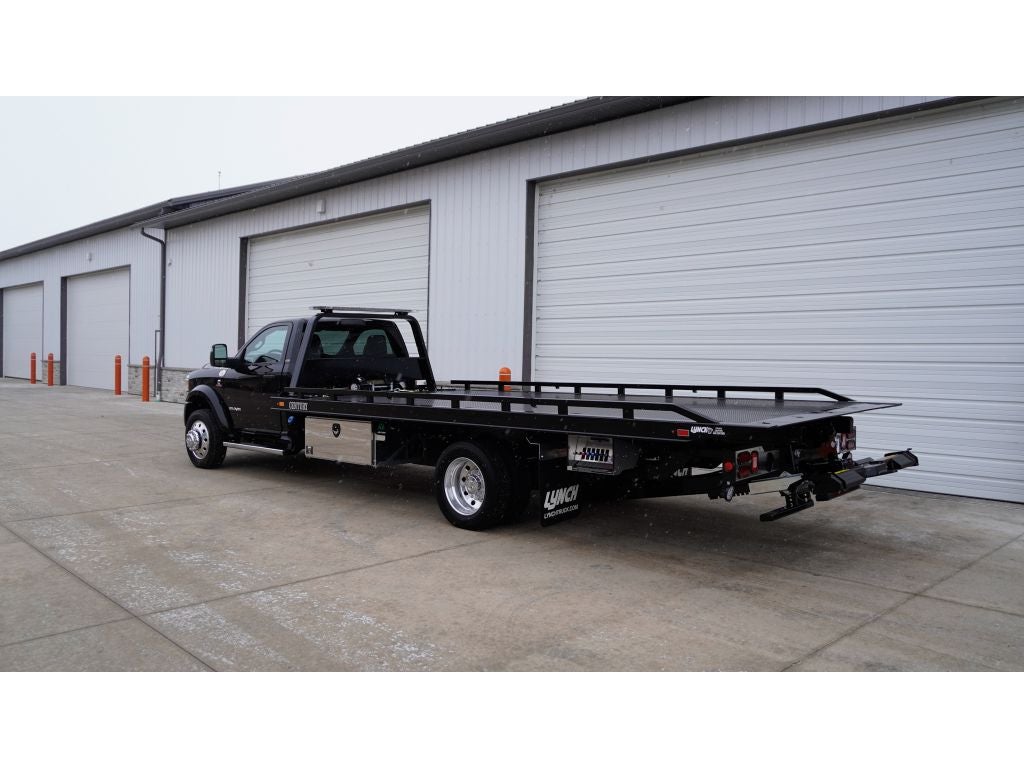 2024 RAM 5500 Chassis w/ Century 10S Carrier