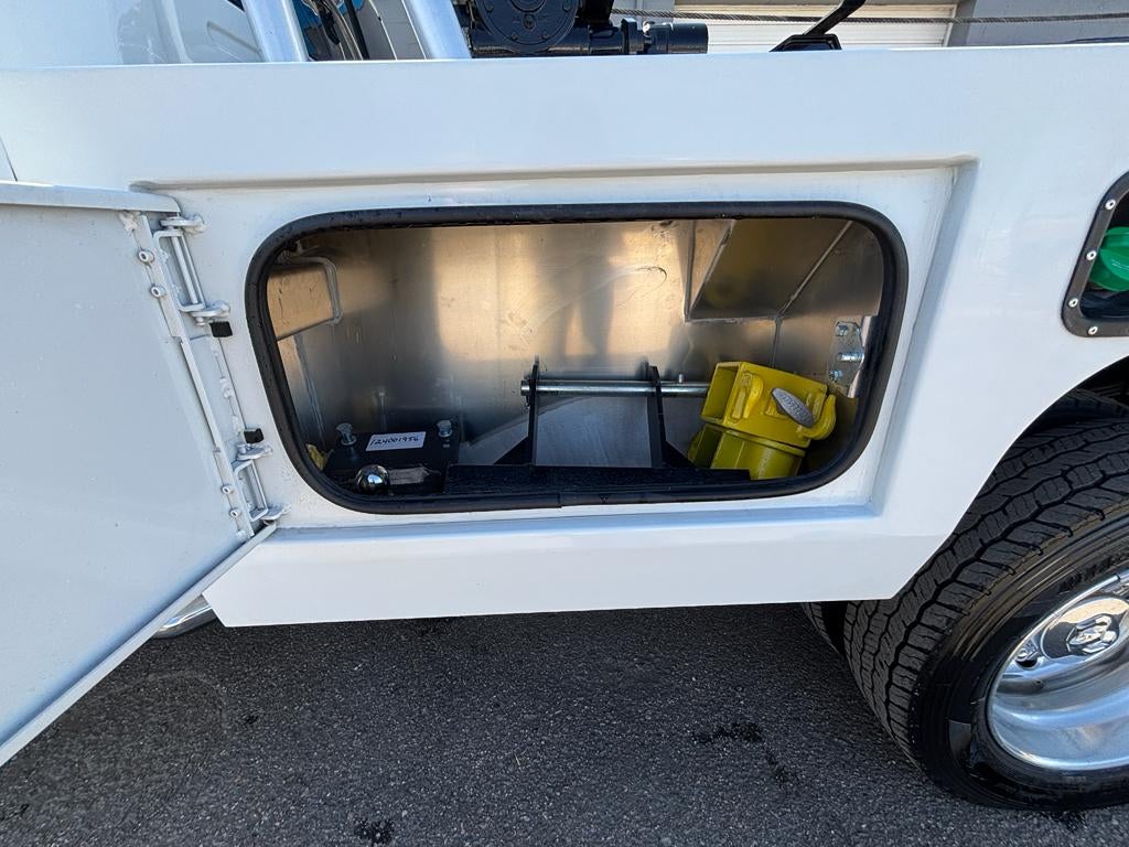 2024 RAM 5500 Chassis w/ Century 612 Wrecker