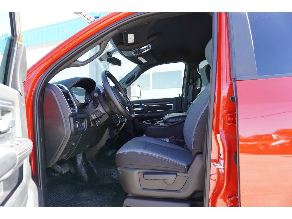 2024 RAM 5500 Chassis w/ Chevron 408 Wrecker