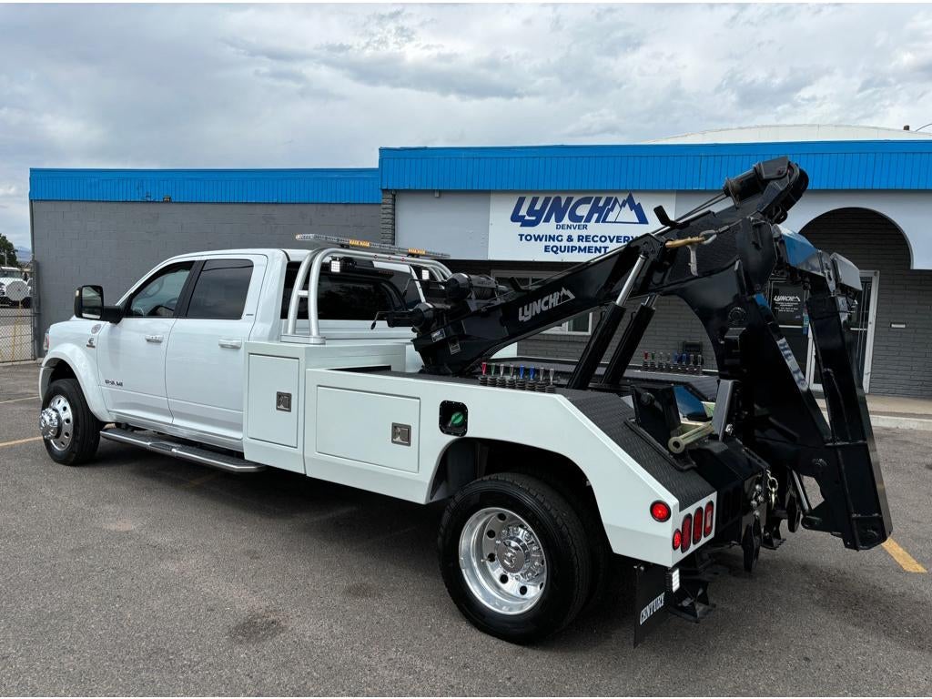 2023 RAM 5500 Chassis w/ Century 2465 Wrecker