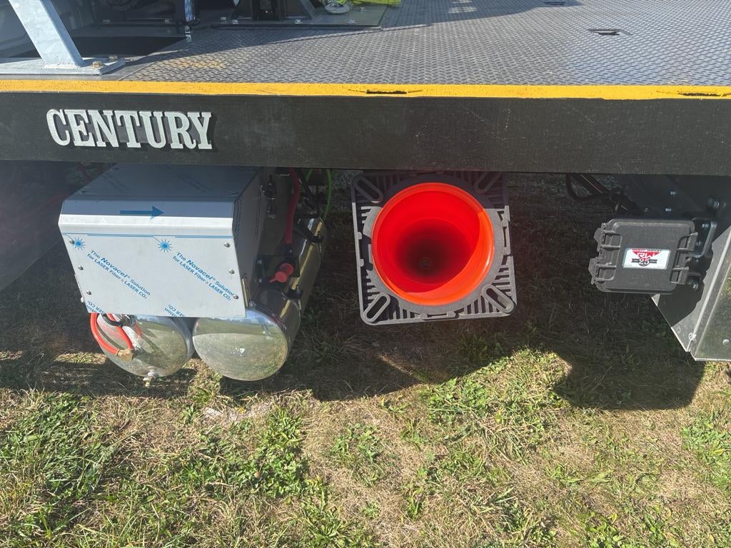 2025 CENTURY INTERNATIONAL w/ Century 20S Industrial Carrier