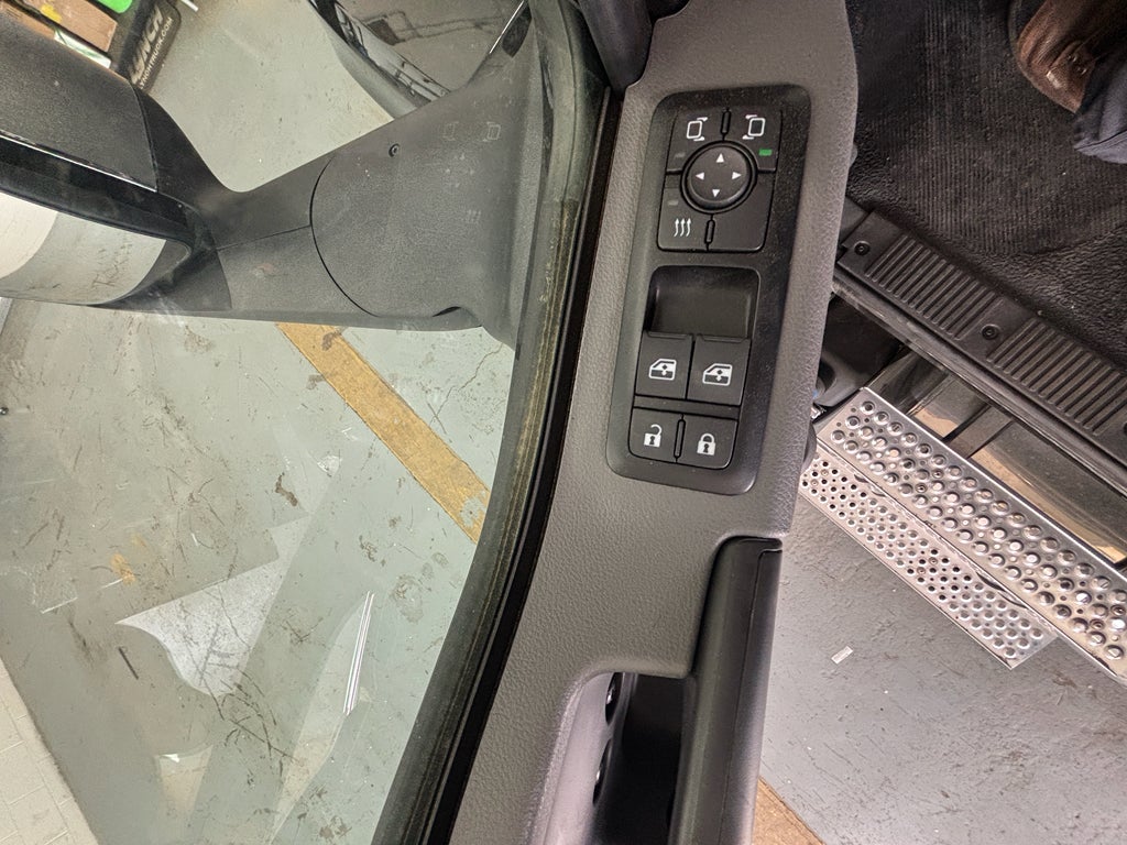 2025 International MV607 w/ Century 12S Carrier