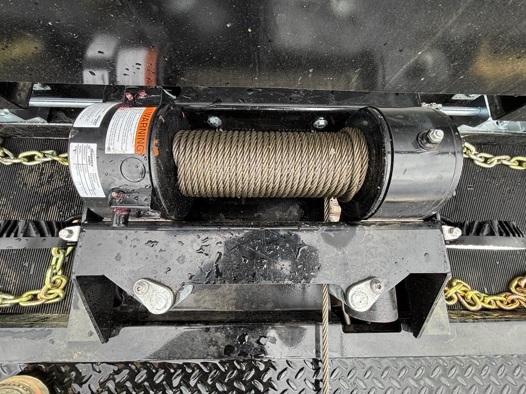 2025 International MV607 w/ Century 12S Carrier