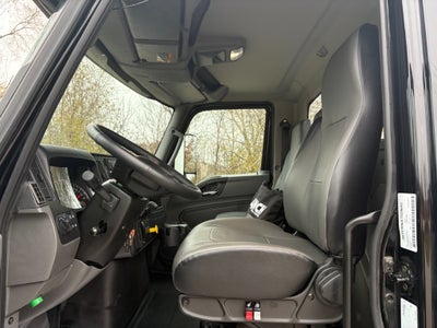 2025 CENTURY INTERNATIONAL w/ Century 12S Carrier