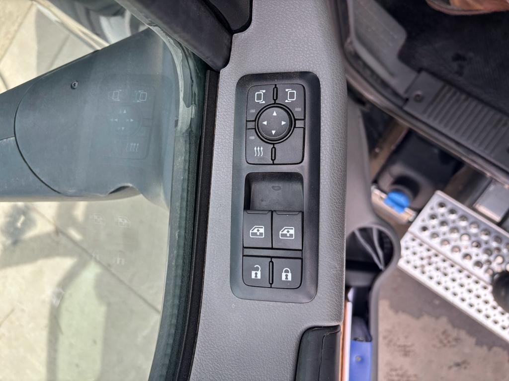 2025 International MV607 w/ Century 12S Carrier