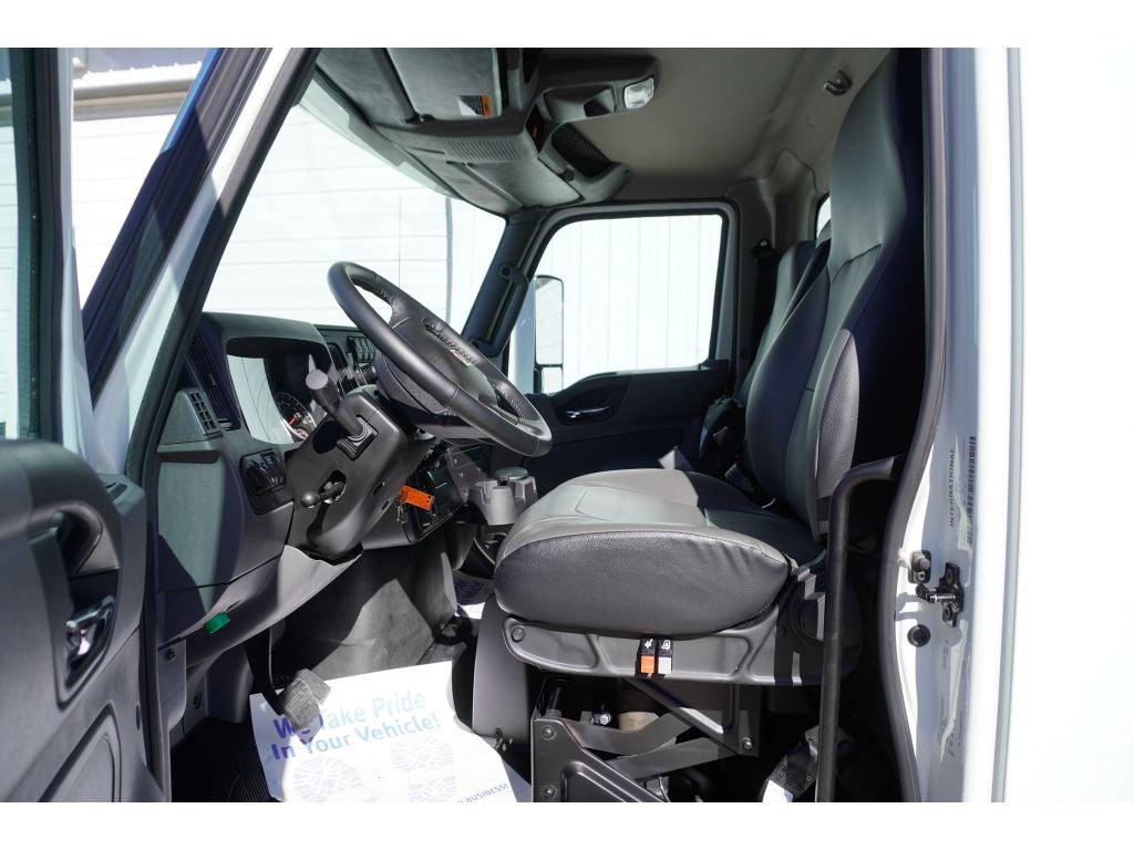 2025 International MV CENTURY 12S CARRIER