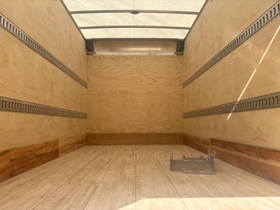 2025 Isuzu NPR-HD 16' Morgan Van Body