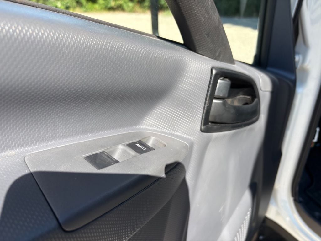 2025 Chevrolet 4500HG 18' Bay Bridge Van Body