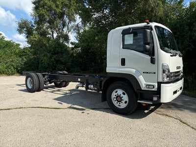 2025 Isuzu FTR BASE