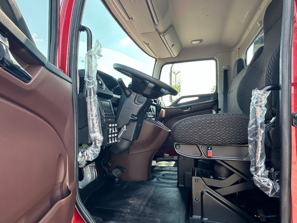 2025 Hino L6 WITH A CENTURY 21.5' STEEL CARRIER