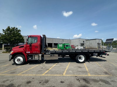 2025 Hino L6 WITH A CENTURY 21.5' STEEL CARRIER