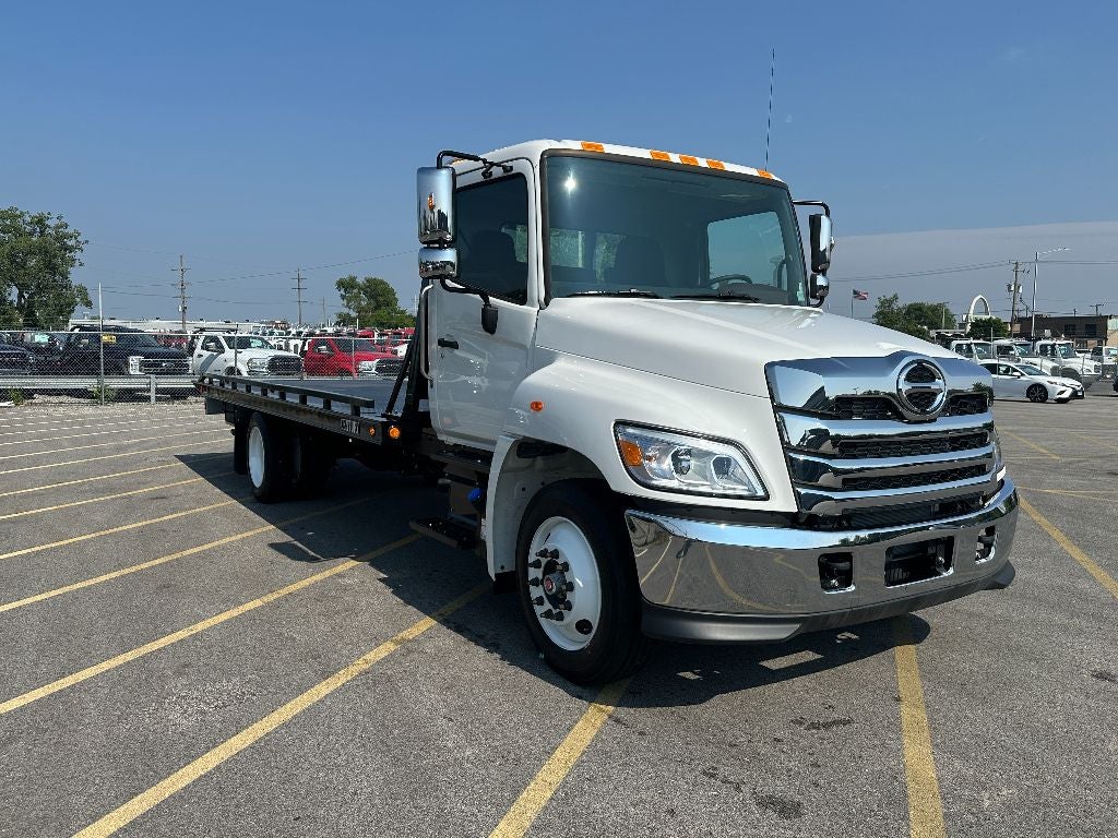 2025 Hino L6 WITH A CENTURY 21.5' STEEL CARRIER