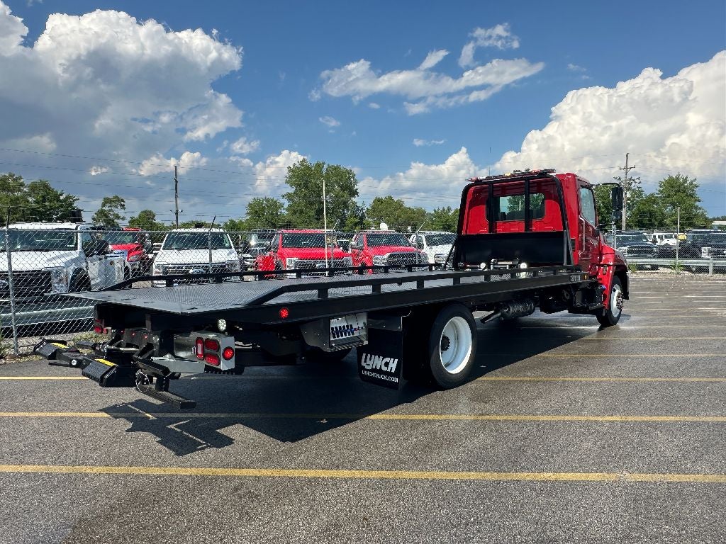 2025 Hino L6 WITH A CENTURY 21.5' STEEL CARRIER