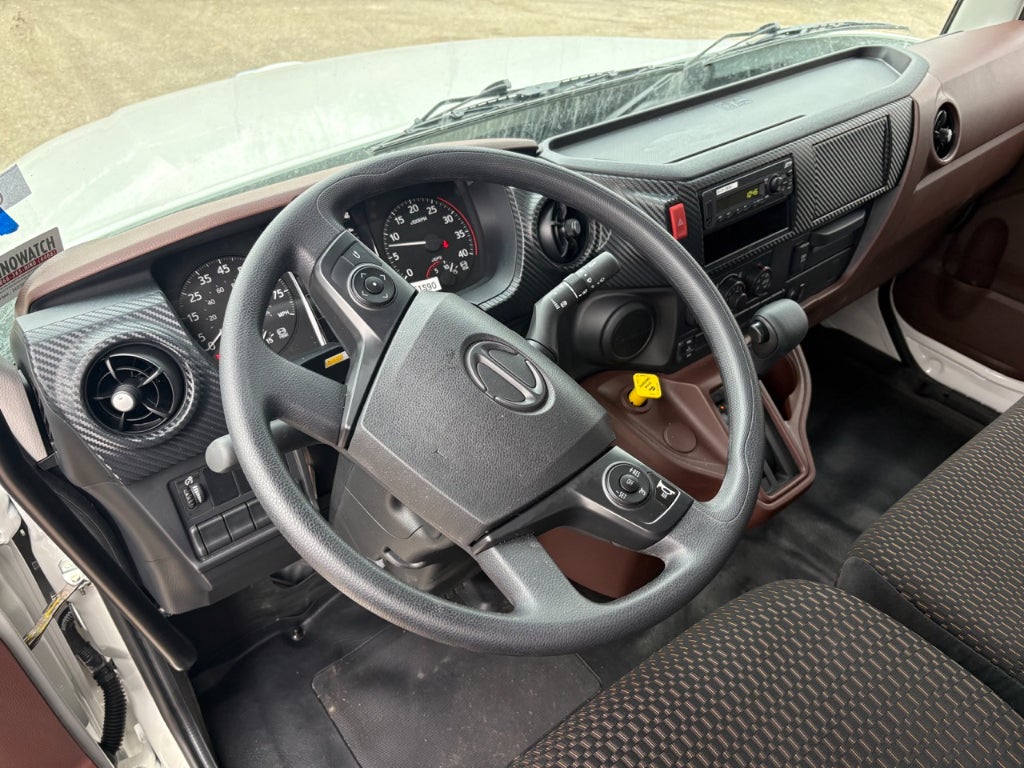 2026 Hino L6 26' ITD Van Body