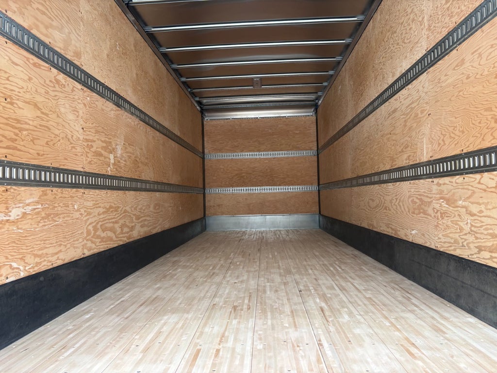 2026 Hino L6 26' ITD Van Body