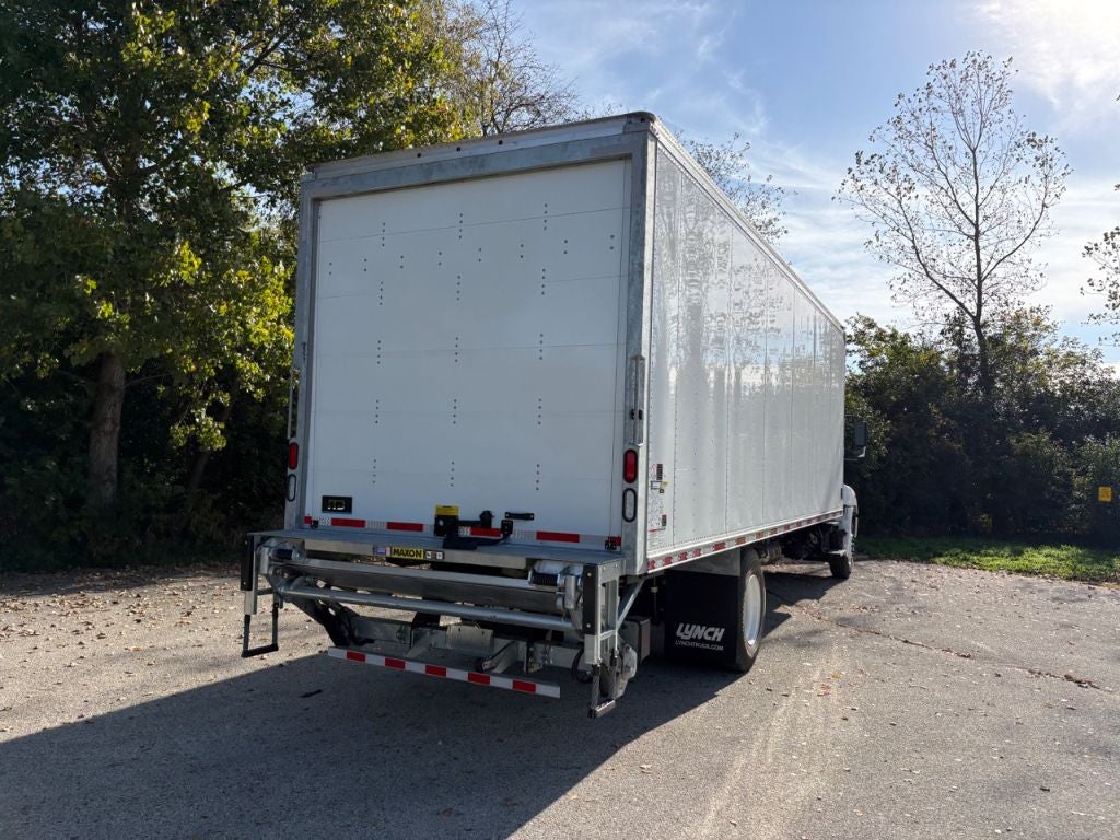 2026 Hino L6 26' ITD Van Body