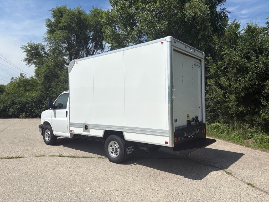 2025 GMC Savana 3500 12' Bay Bridge Van Body