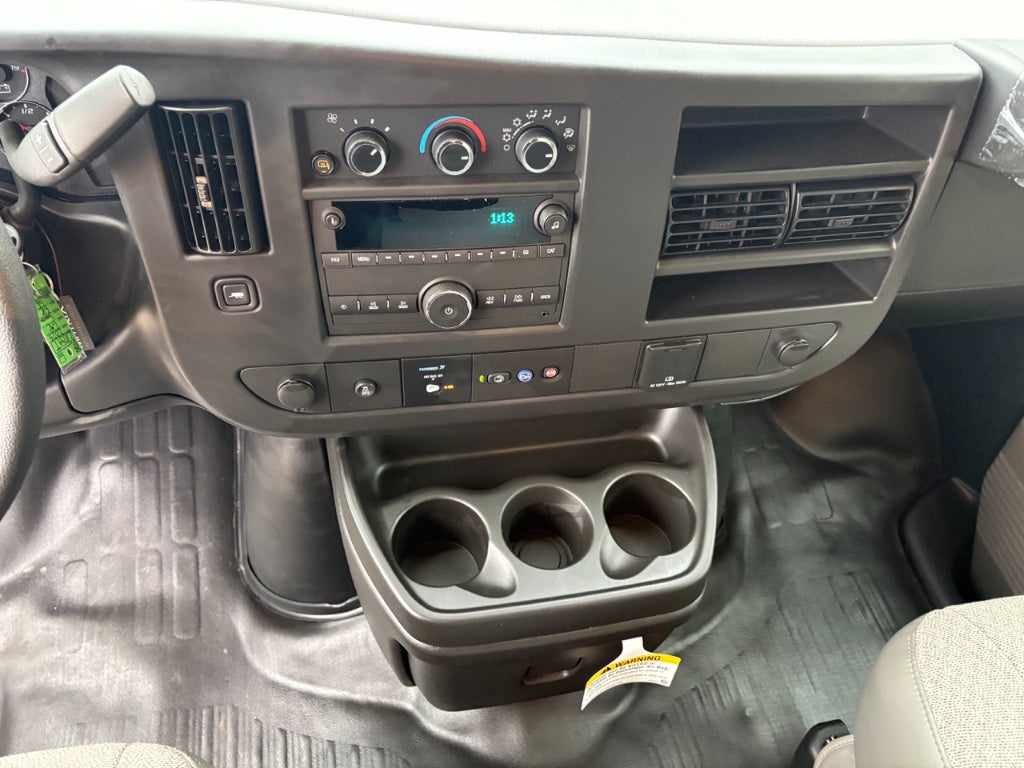 2025 GMC Savana 3500 11' Monroe CSV Body