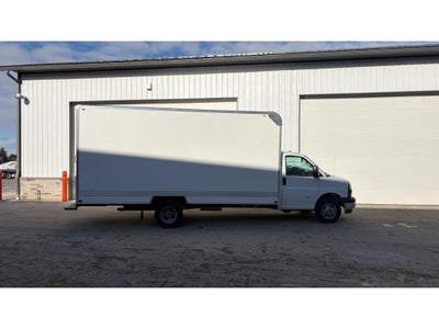 2025 GMC Savana 3500 17' Bay Bridge Van Body