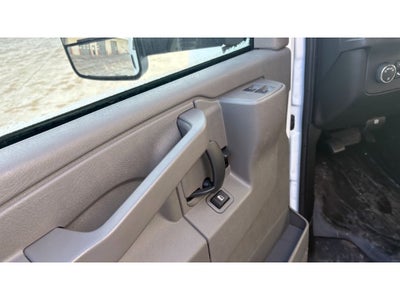 2025 GMC Savana 3500 17' Bay Bridge Van Body