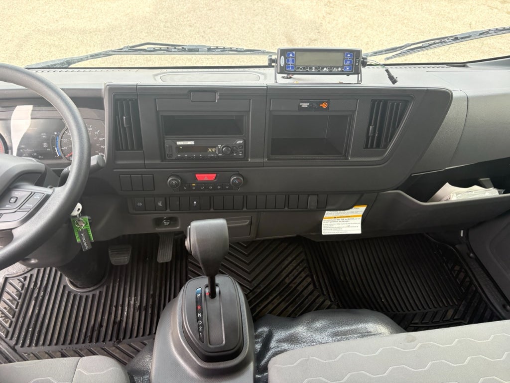 2026 Isuzu NPR 16' Morgan Reefer Van Body