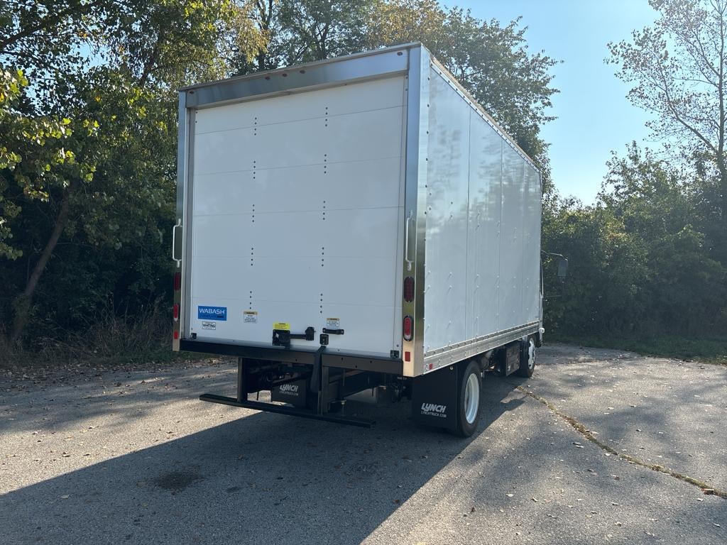 2025 Isuzu NRR NRR 16' Wabash Van Body