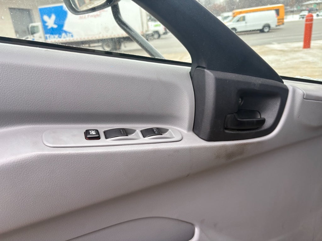 2019 Hino 195 16' Morgan Van Body